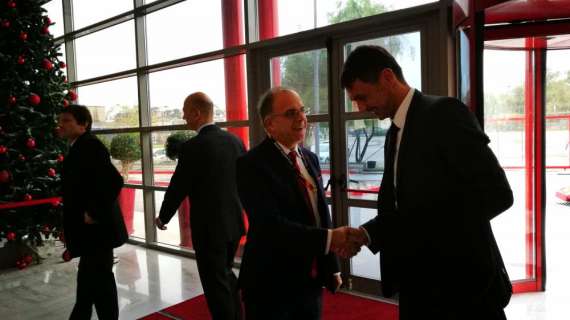 Milan, dirigenza rossonera si incontra con quella dell'Olympiacos