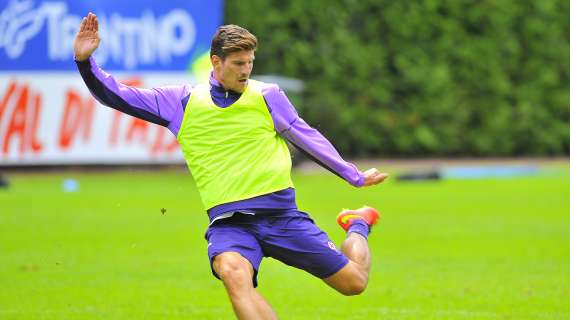 Fiorentina, M.Gomez: "Obiettivo Champions. Rossi? Sta bene"