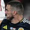 Aston Villa, McGinn baja indefinida por lesión muscular