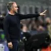 El Real Madrid se interesa por un futbolista descartado por Hansi Flick y con oferta casi cerrada por el Barça