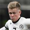 OFICIAL: Eintracht Frankfurt, firma Jonathan Burkardt
