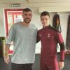 Liverpool, Kerkez: "Tengo muchas ganas de enfrentarme al Manchester United. Adrenalina a tope"