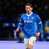 El SSC Napoli reabre el partido: McTominay castiga al Hellas Verona y vuelve a ver...