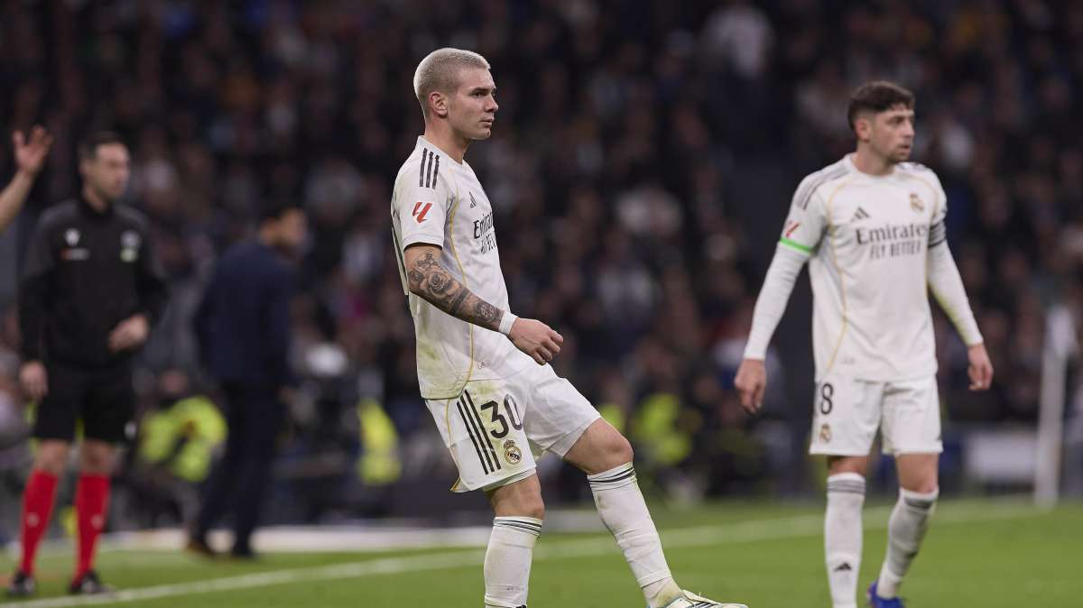El Sevilla FC negocia por Franco Mastantuono y por Fran González