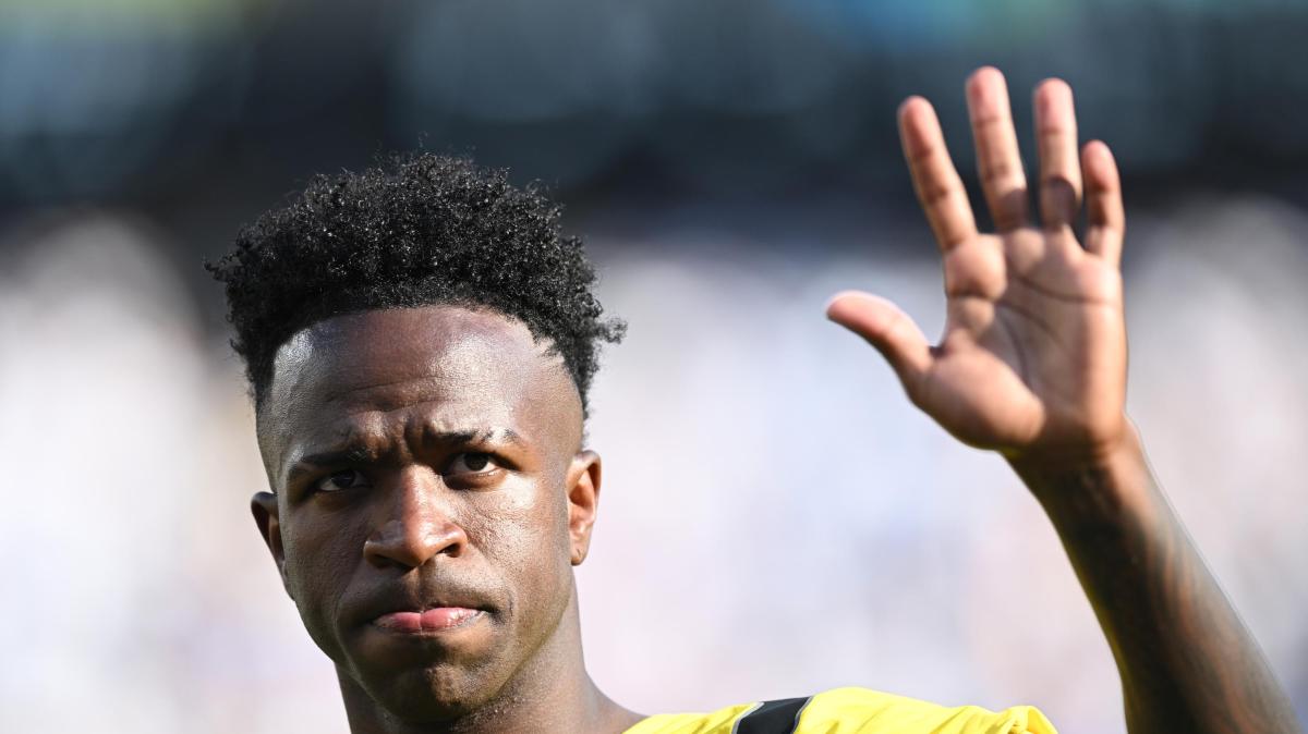 Vinicius pide perdón a todos... menos a Xabi Alonso. El brasileño sigue dando que hablar