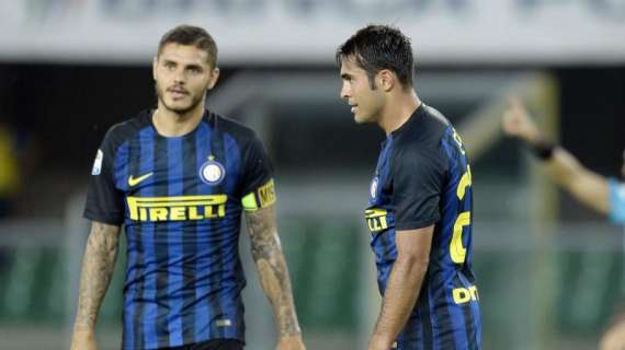 Italia, tropiezos de Inter y Nápoles