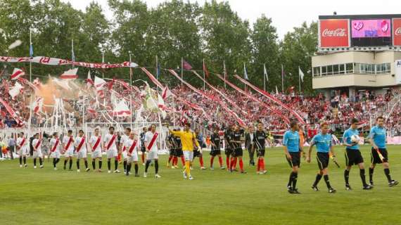 OFICIAL: Granada, Mainz se desvincula del Udinese y firma hasta 2016