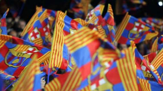 Los aficionados del Barça celebran en Canaletas la 'Champions'