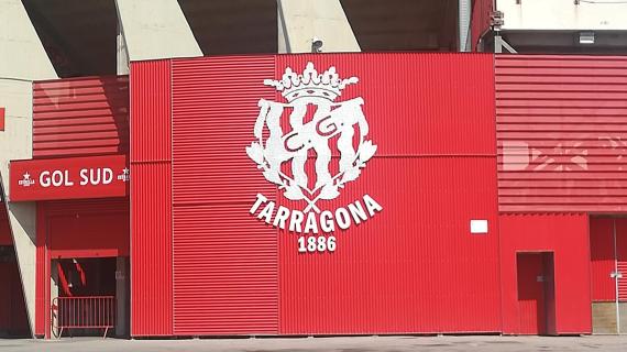 OFICIAL: Gimnàstic, Pol Domingo causa baja