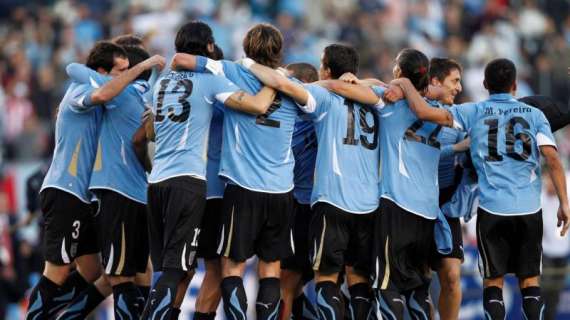 El 11 titular de Uruguay para enfrentar a Jamaica 