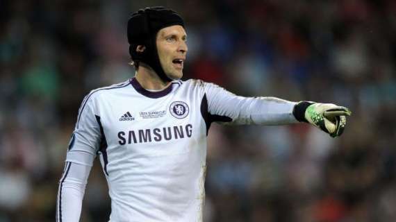 Chelsea, habría acuerdo para la venta de Cech al Arsenal