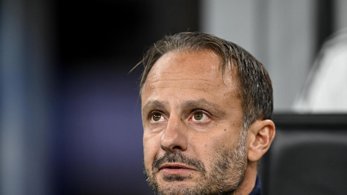 Gilardino: "Ante la Lazio, como en Milán; por eso Cuadrado y Tramoni por detrás de Nzola"