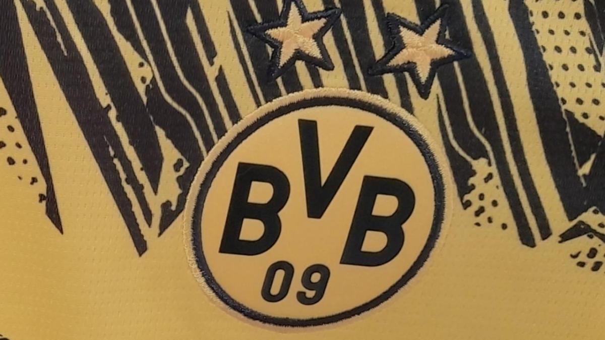 El Hibernian FC se refuerza con un ex del Borussia Dortmund: llega Felix Passlack