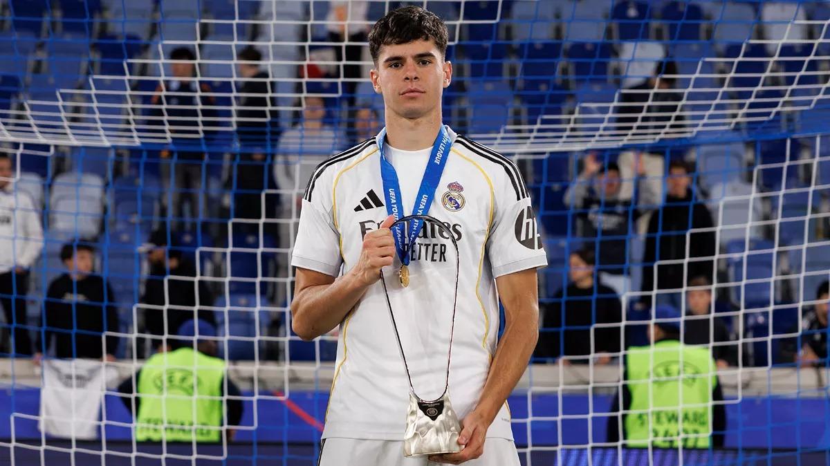 El Real Madrid hace oficial el traspaso de Jacobo Ortega