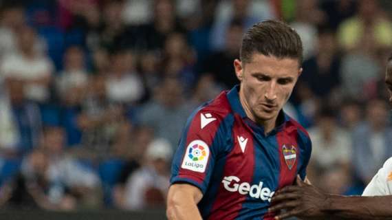 OFICIAL: Levante UD, Bardhi al Trabzonspor