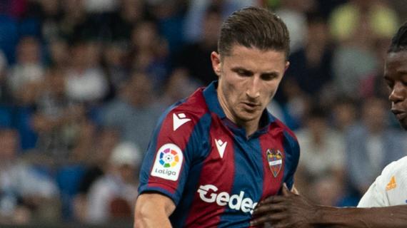 Konyaspor, acuerdo con Enis Bardhi, ex Levantre UD