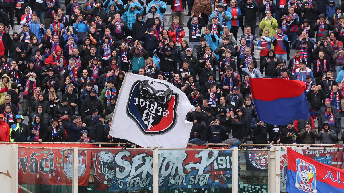Viktoria Plzen, primera victoria con su nuevo técnico: el rival europeo de la AS Roma se impone por 1-0