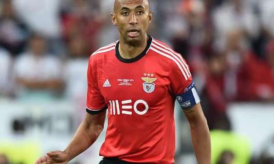 Benfica, Luisao convocado después de cinco meses