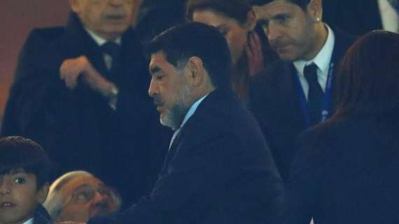 Gimnasia, Maradona: "Mientras esté aquí este grupo será un ejemplo"