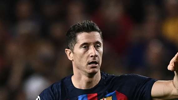 Xavi: "Lewandowski volverá a marcar goles, pero hay que alimentarlo más"