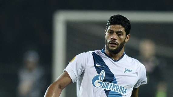 Zenit, a estudio una oferta a Hulk