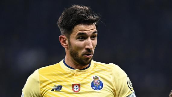 OFICIAL: AEK Atenas, firma Marko Grujic