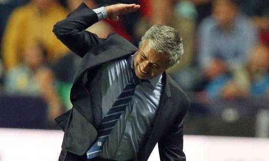 El Manchester City refuerza su liderato y Mourinho no da con la tecla de su Chelsea