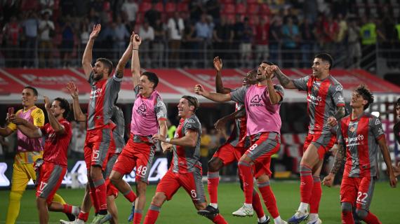 Italia, el 'Mudo' Vázquez participa en la segunda victoria de la Cremonese (3-2)