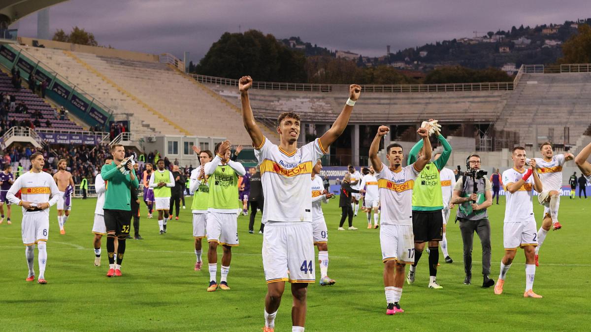Lecce, defensa blindada. Ahora le toca al ataque