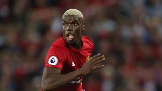 Manchester United, Raiola sigue sondeando opciones para Pogba