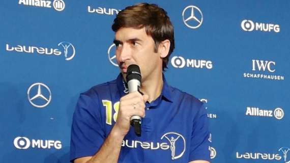 SportBild, el Schalke 04 piensa en Raúl como entrenador