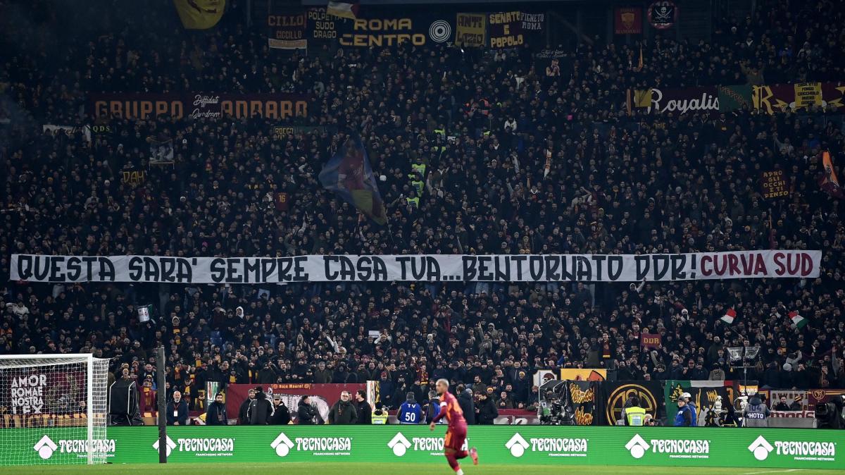 Más pancartas para De Rossi en el Olímpico: "Esta siempre será tu casa, bienvenido de nuevo, DDR"