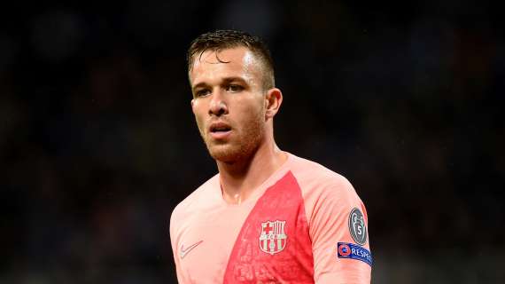 Mundo Deportivo, el Barça advierte a Arthur que le abrirá expediente disciplinario