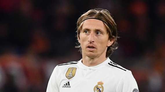 As, Florentino Pérez ordena negociar la renovación de Modric