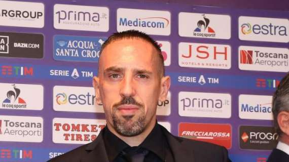 Fiorentina, 10.000 hinchas en la presentación de Ribéry