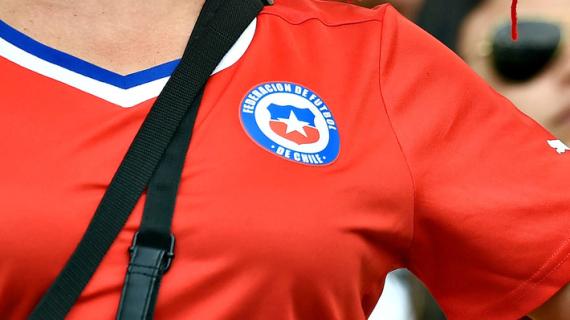 Chile, Luis Mena ejercería como seleccionador interino