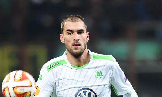 Wolfsburgo, desmentida la salida de Bendtner y Dost