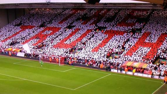 Emotivo homenaje a las 96 víctimas de Hillsborough en las semifinales de la FA Cup