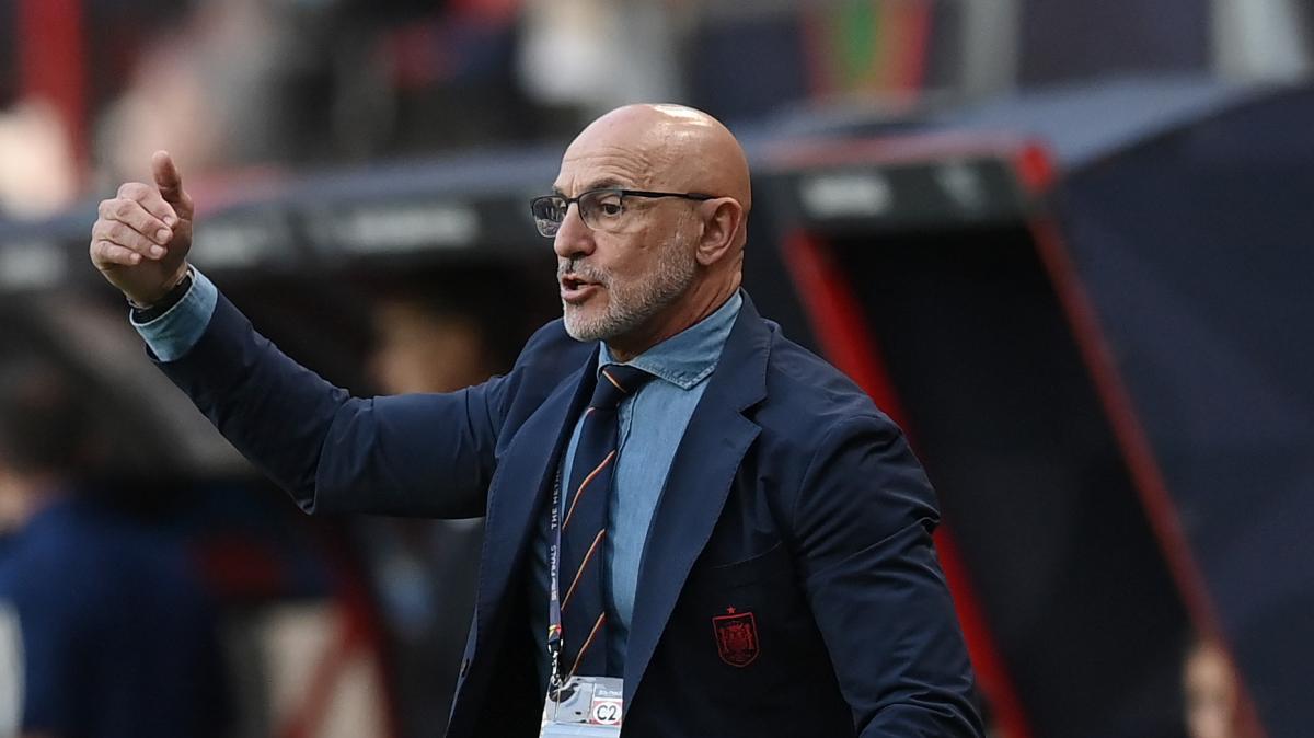 De La Fuente y los 29 partidos sin derrotas: "Los jugadores son los artífices"