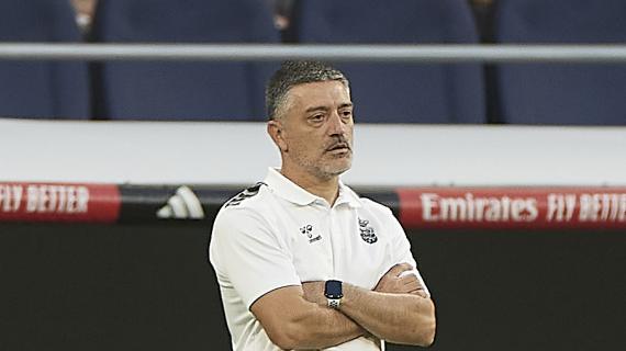 Sevilla FC, García Pimienta: "Jugar bien pasa por empezar siendo sólidos defensivamente"