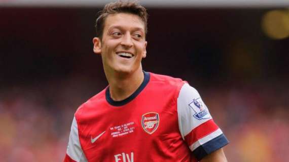 Arsenal, si Özil no renueva antes de enero, será traspasado. Nunca a un club inglés