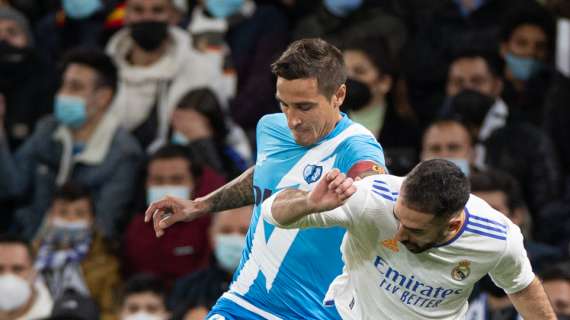OFICIAL: Rayo Vallecano, renueva Óscar Trejo