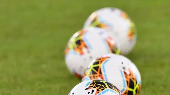 OFICIAL: Buriram, firma Causic, ex Osasuna