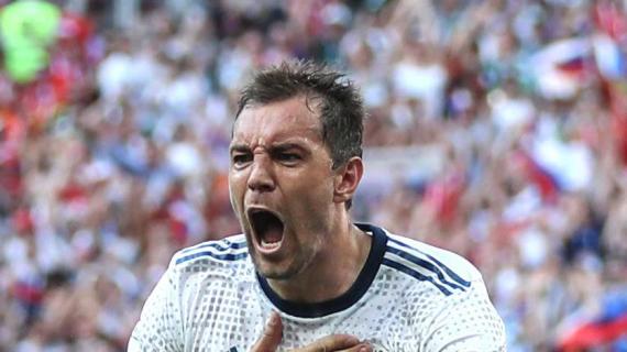 OFICIAL: Akron, renueva Artem Dzyuba