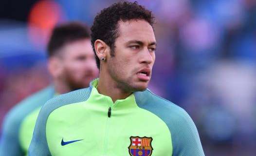 Neymar no viajará a China "por estar trabajando en su transferencia"