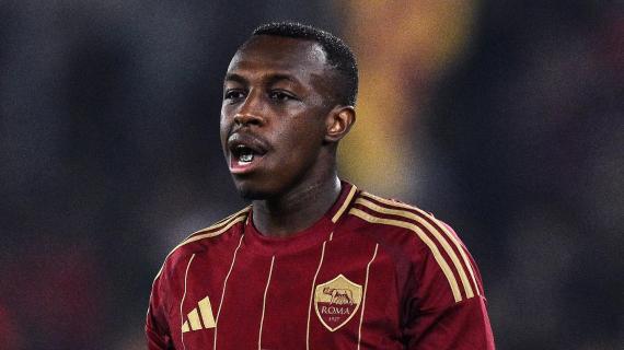 OFICIAL: Roma, Saud Abdulhamid cedido al Lens