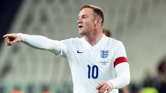 Ucrania busca el fallo de España y Rooney superar al mito Charlton