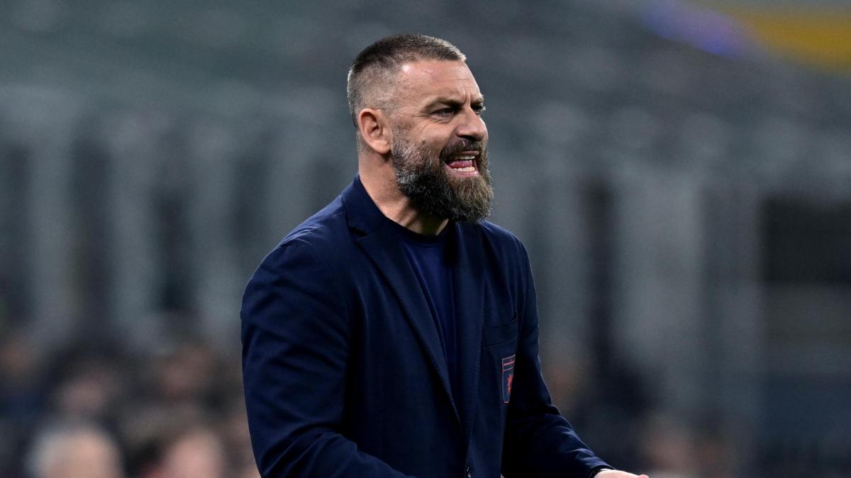 De Rossi: "No me creo a los ex que dicen no ser felices... ¿Pellegrini? A los romanos, en Roma, siempre se les critica"