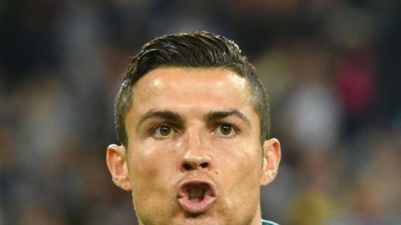 Cristiano Ronaldo: "Los records llegan de manera natural, yo hablo en el campo"