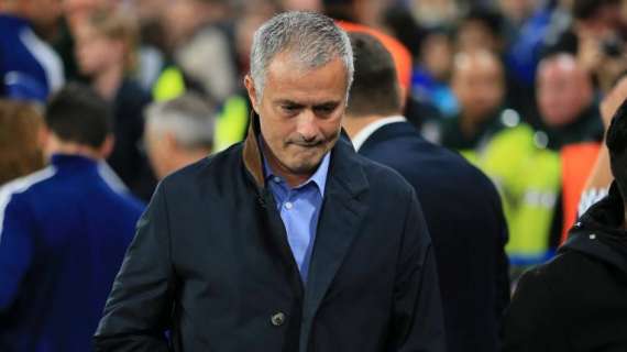 Manchester United, Mourinho pide control total en el mercado para firmar